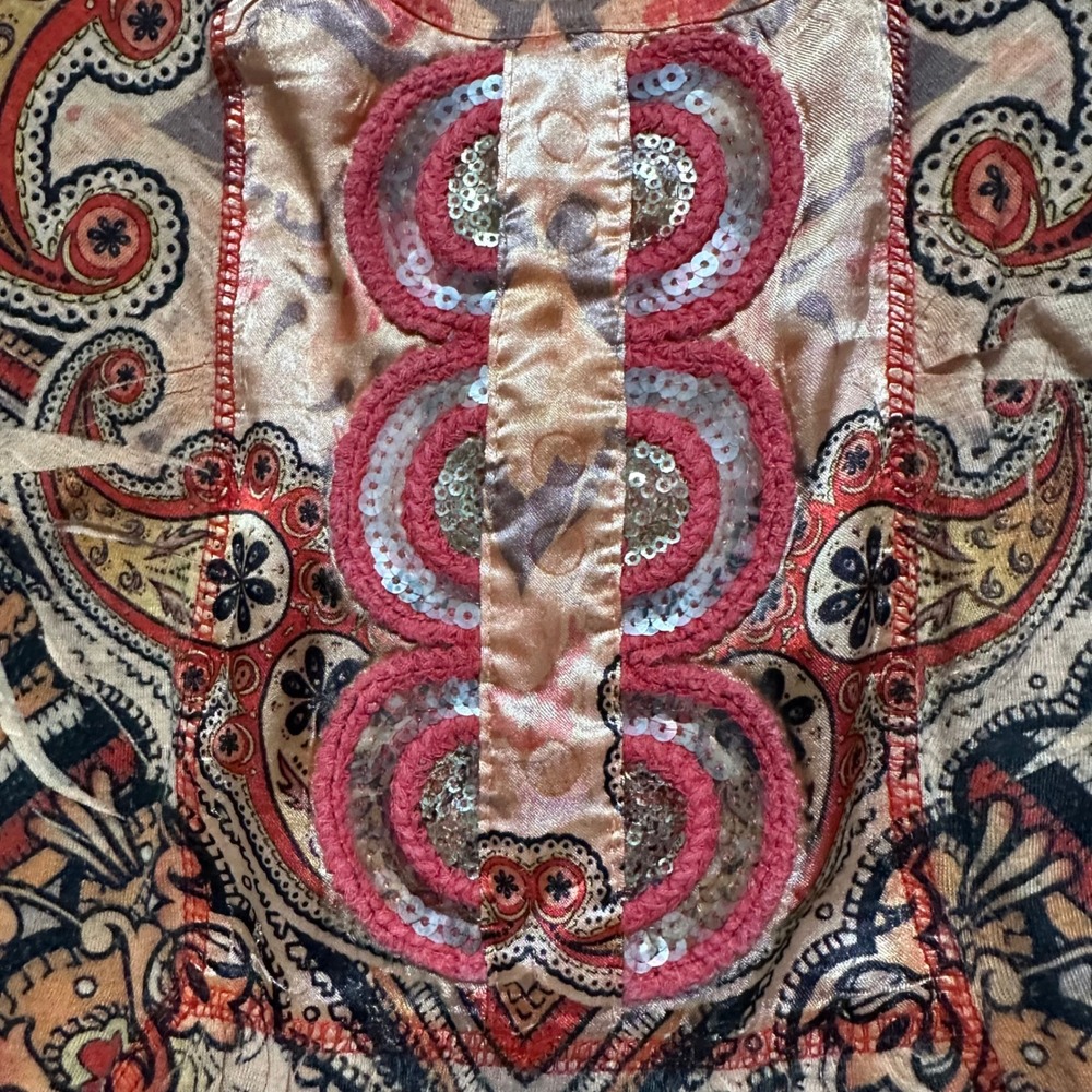 One World Paisley Blouse Sleeveless Tank Red Black Orange Scoop Neck Sequin Sz S - Picture 4 of 6
